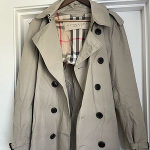 Mens Burberry Brit Khaki Trench Coat size L